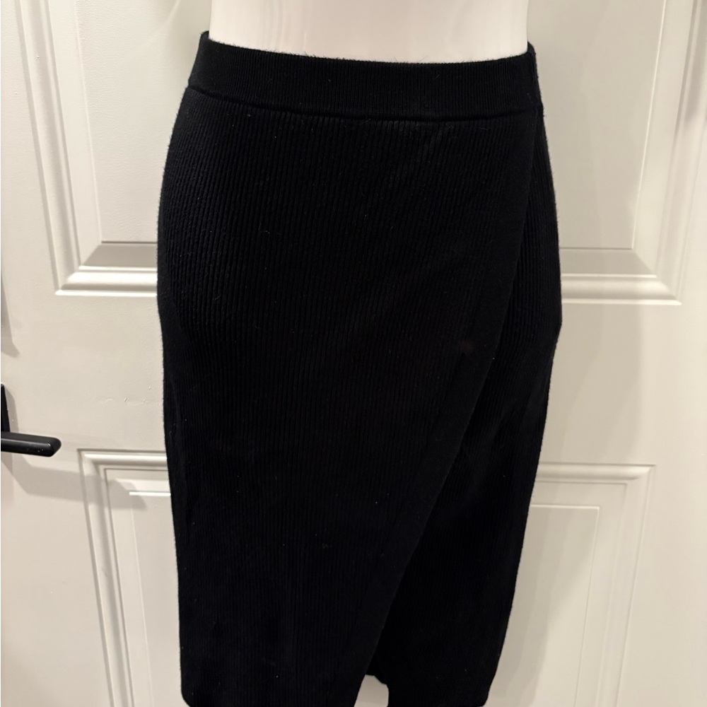 Abercrombie & Fitch Elegant Black Pencil Skirt